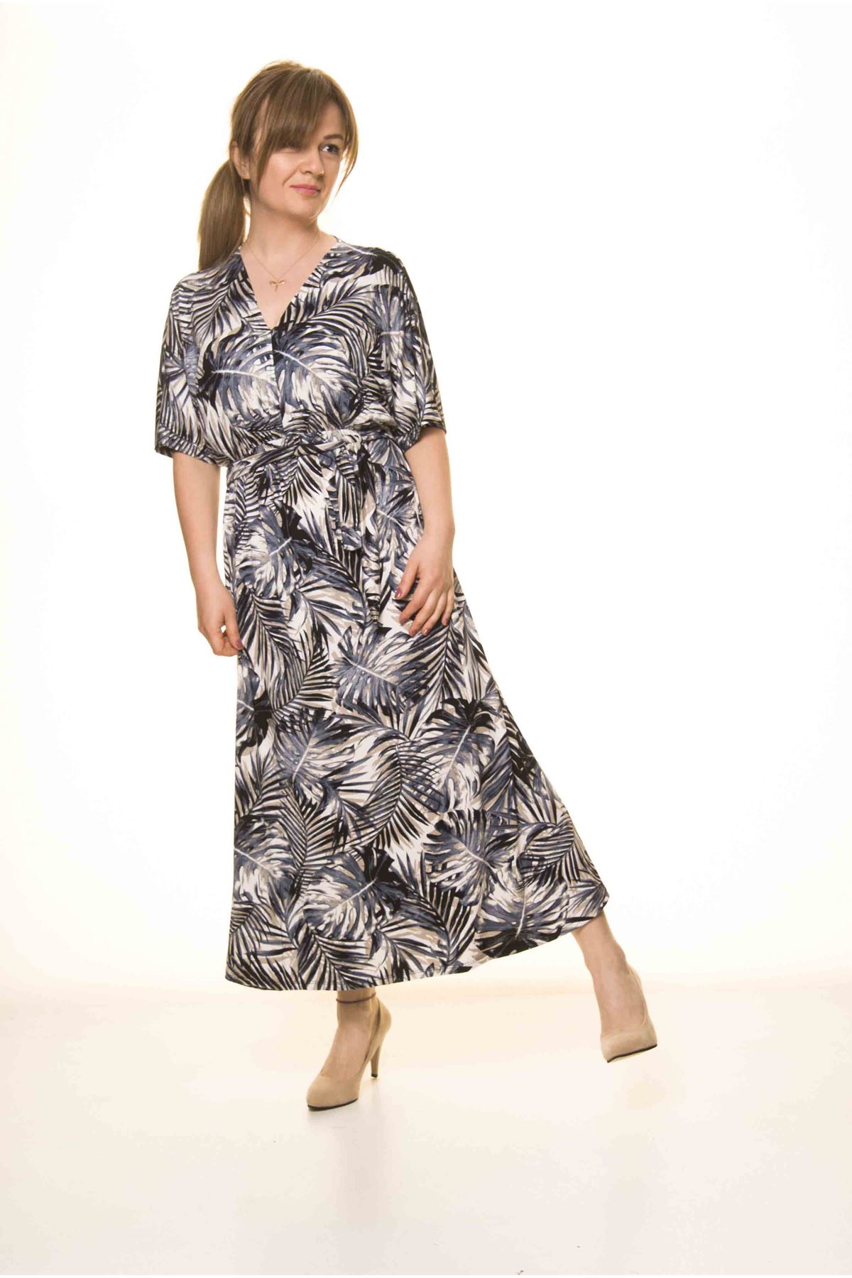 Kadın  V Yaka Beli Büzgülü Kuşaklı Salaş Elbise 17D-3072