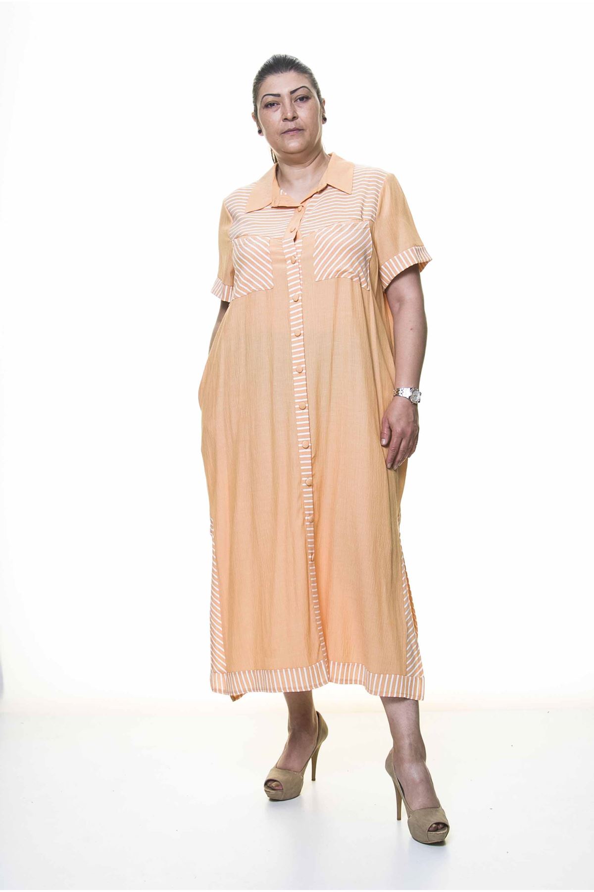 Kadın Büyük Beden Düğmeli Gömlek Yaka  Cepli Yazlık Uzun Elbise A3-4031