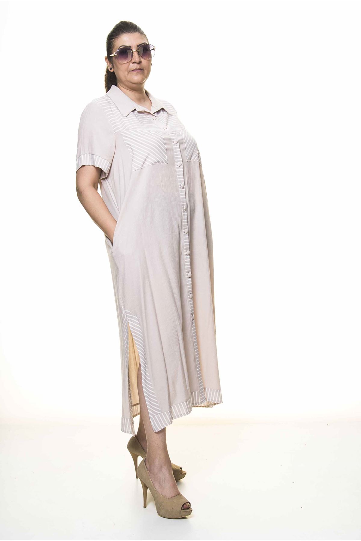 Kadın Büyük Beden Düğmeli Gömlek Yaka  Cepli Yazlık Uzun Elbise A3-4033