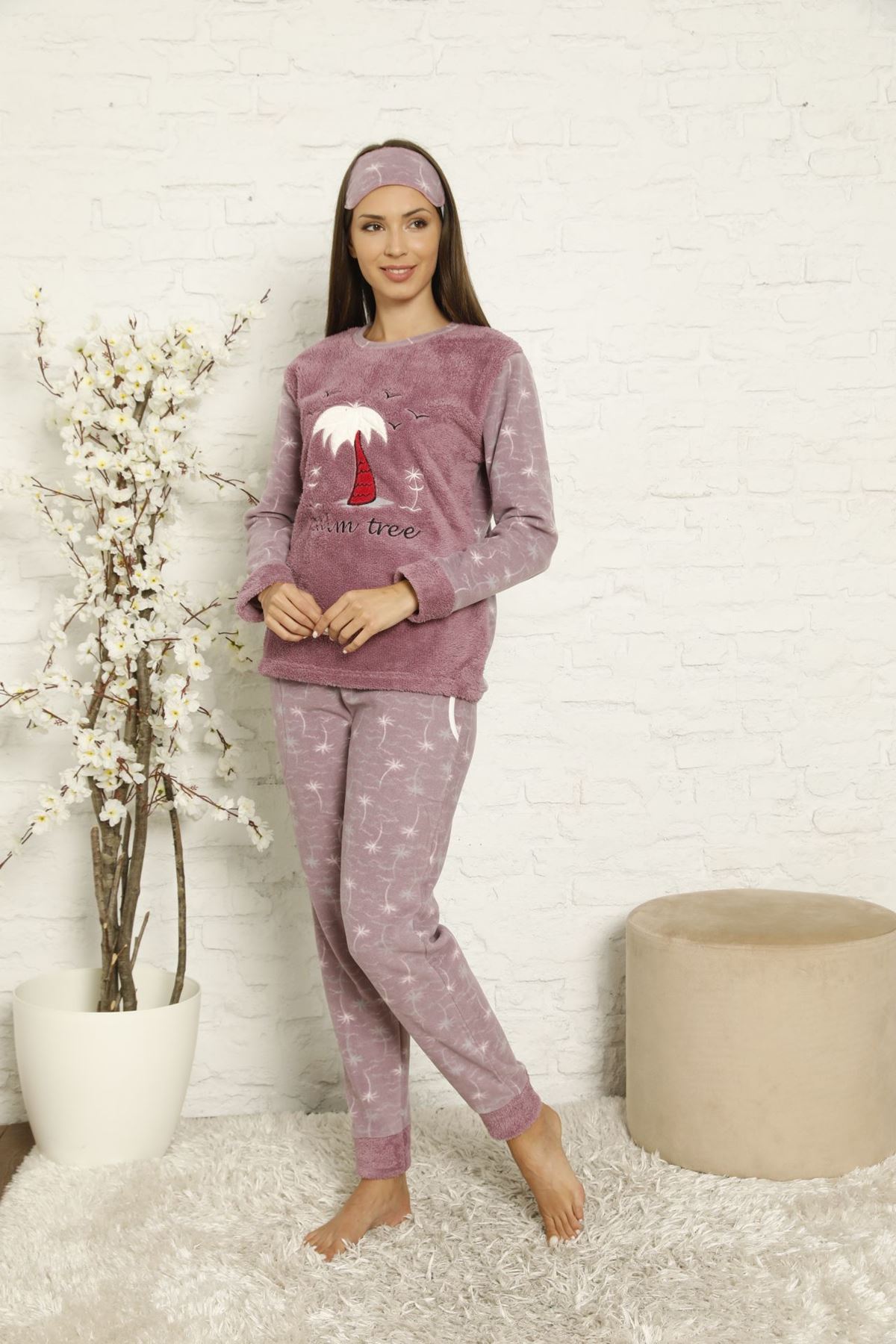 Kadın Mor Desenli Kışlık Polar Pijama Takımı 13C-20041