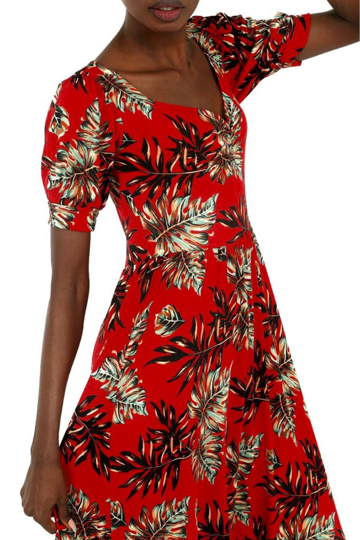 Kadın Kırmızı Desenli Öpücük Yaka Karpuz Kol Uzun Elbise 17D-4059