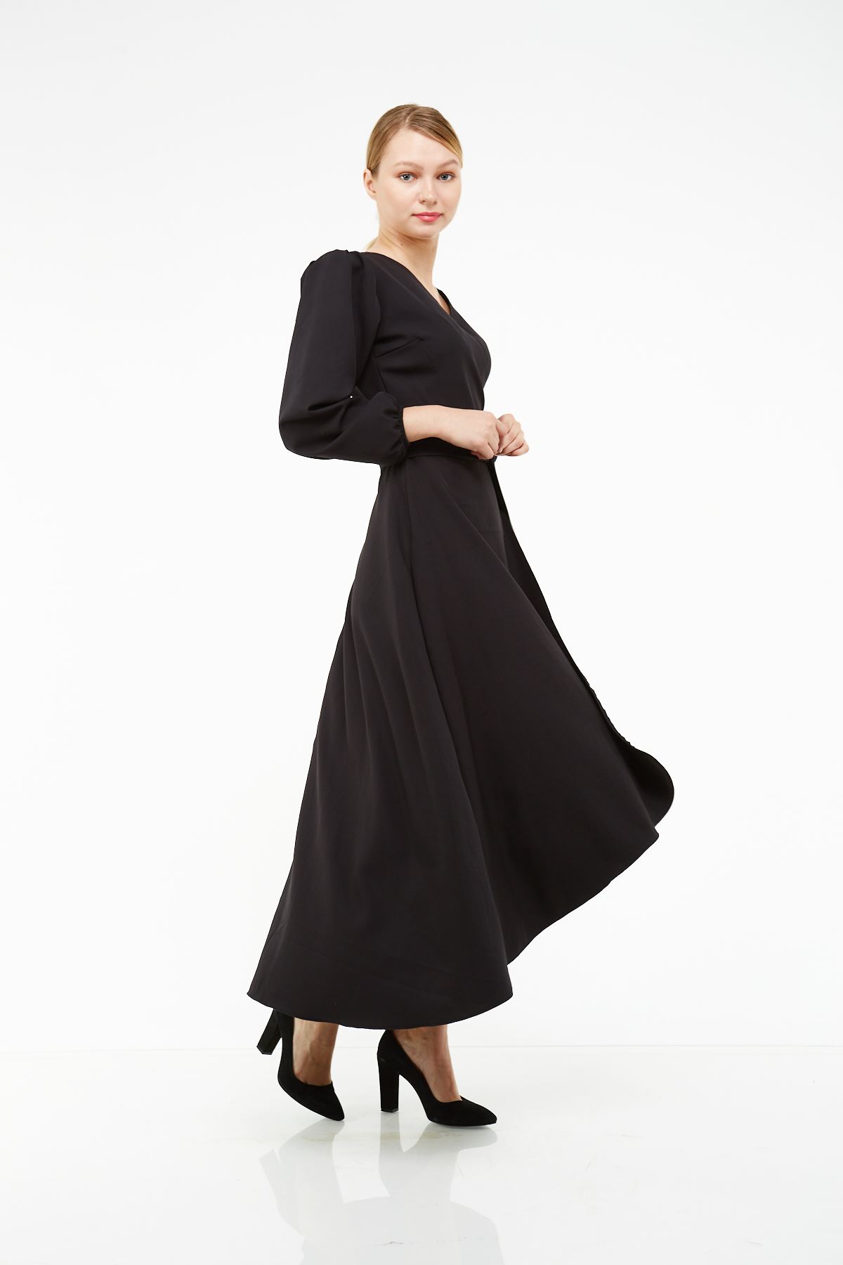 Kadın Siyah Asimetrik Kruvaze Yaka Elbise 18K-4079