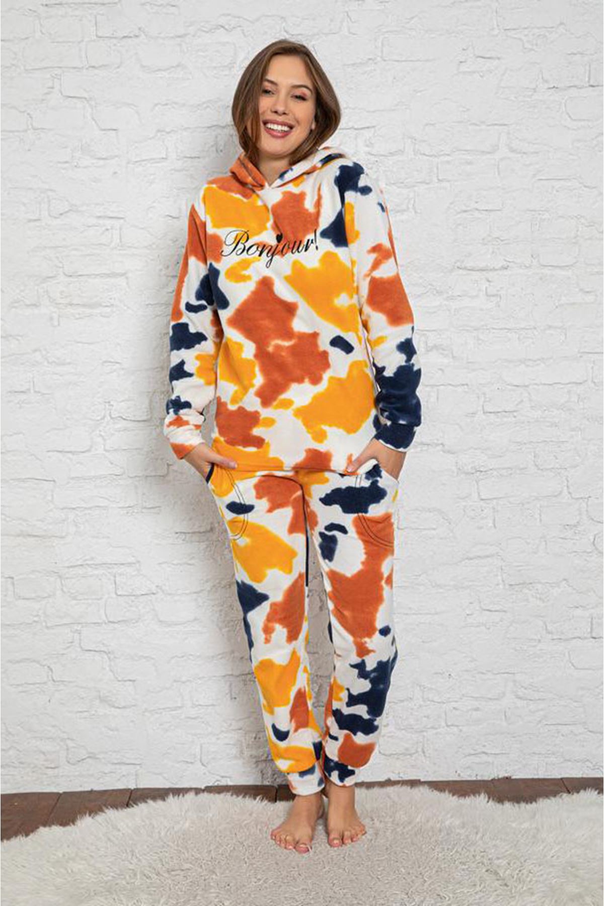 Kadın Renkli Desenli Kışlık Polar Pijama Takım 10K-3014-7