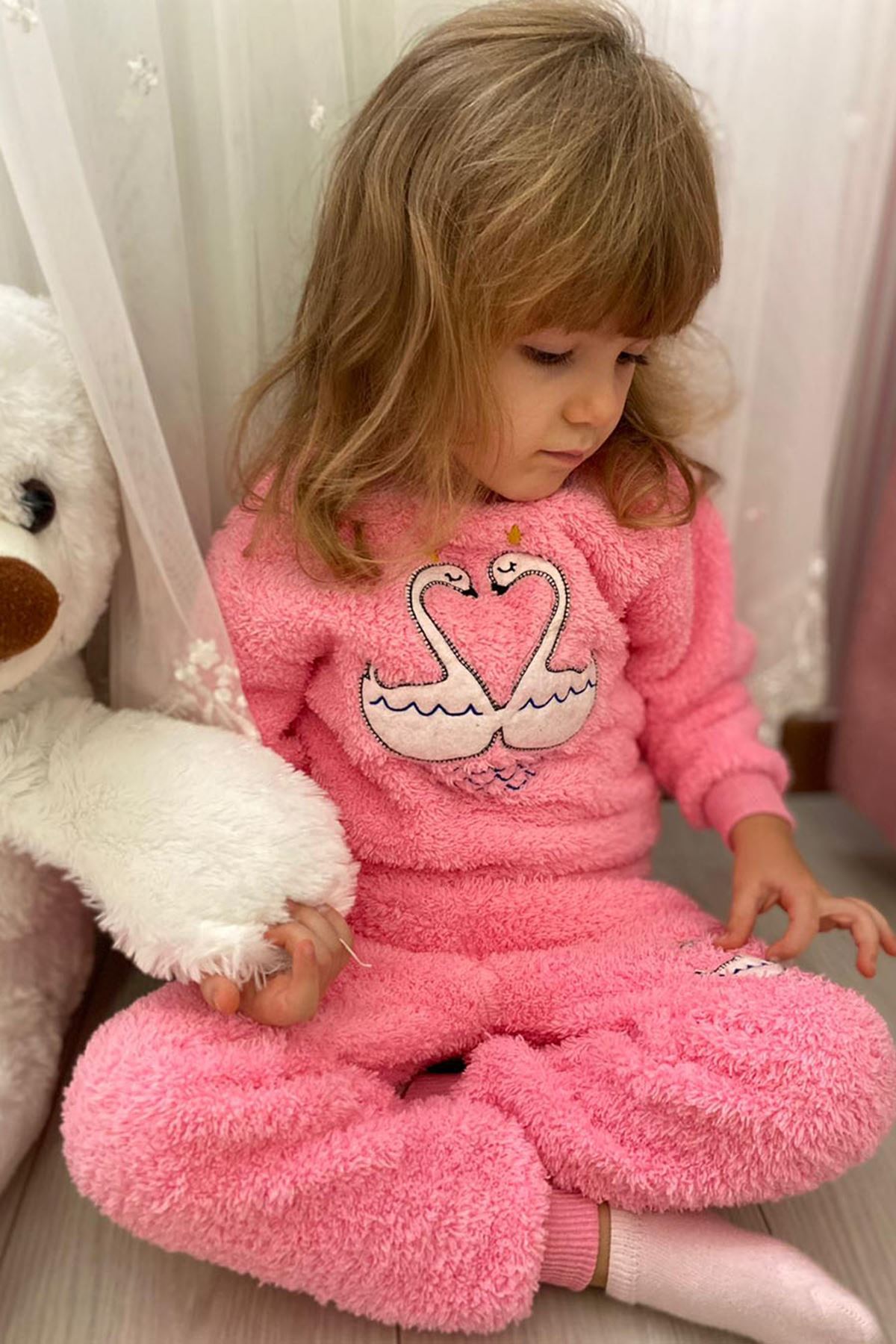 Kız Çocuk Pembe Kışlık Peluş Pijama Takımı 1P-4084
