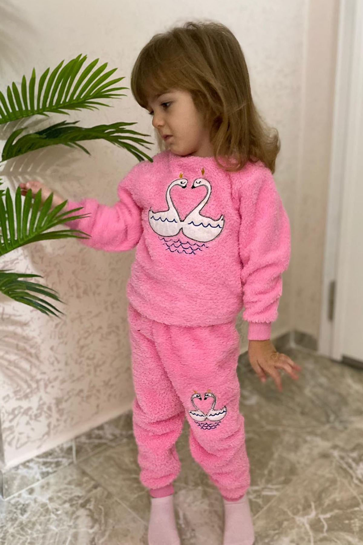 Kız Çocuk Pembe Kışlık Peluş Pijama Takımı 1P-4084