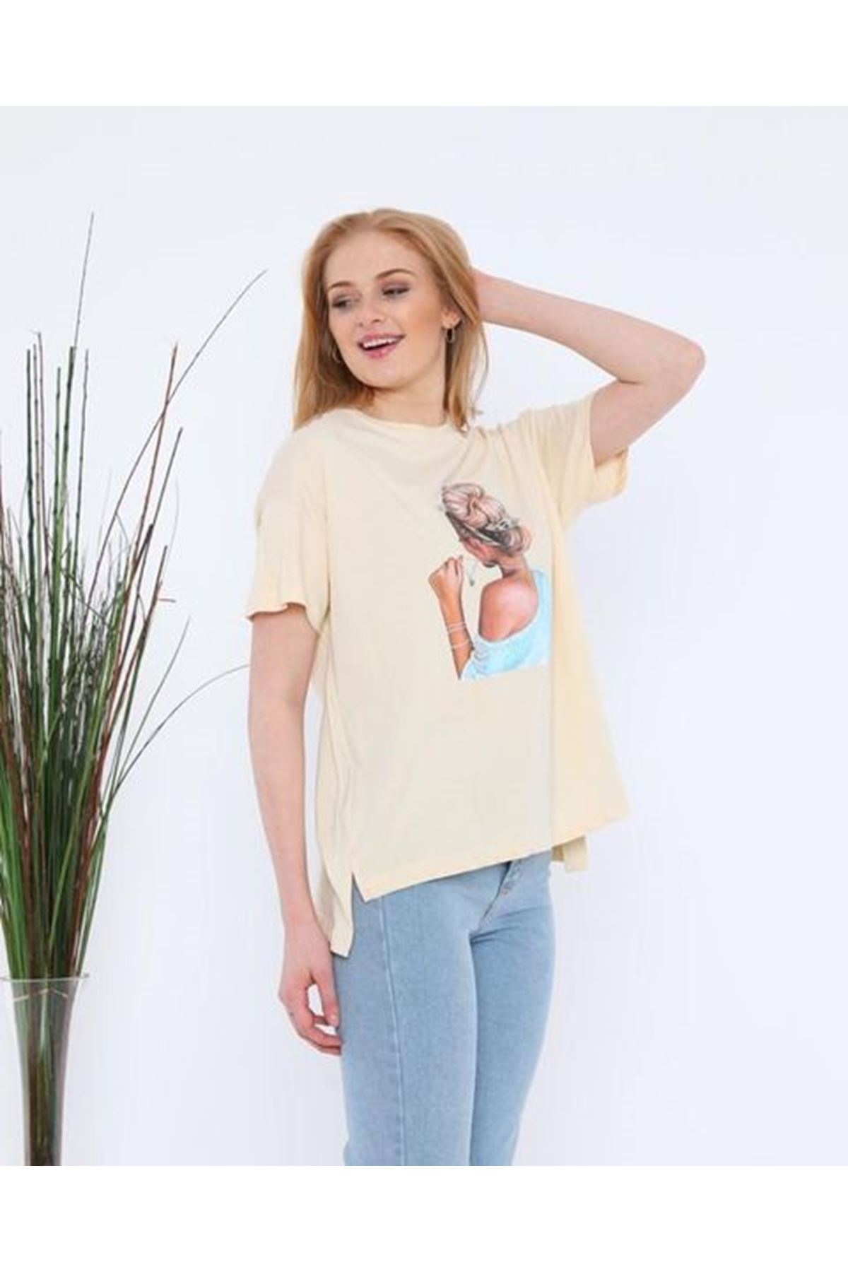 Kadın Sarı Taş İşlemeli Pamuklu T-Shirt 4C-5029