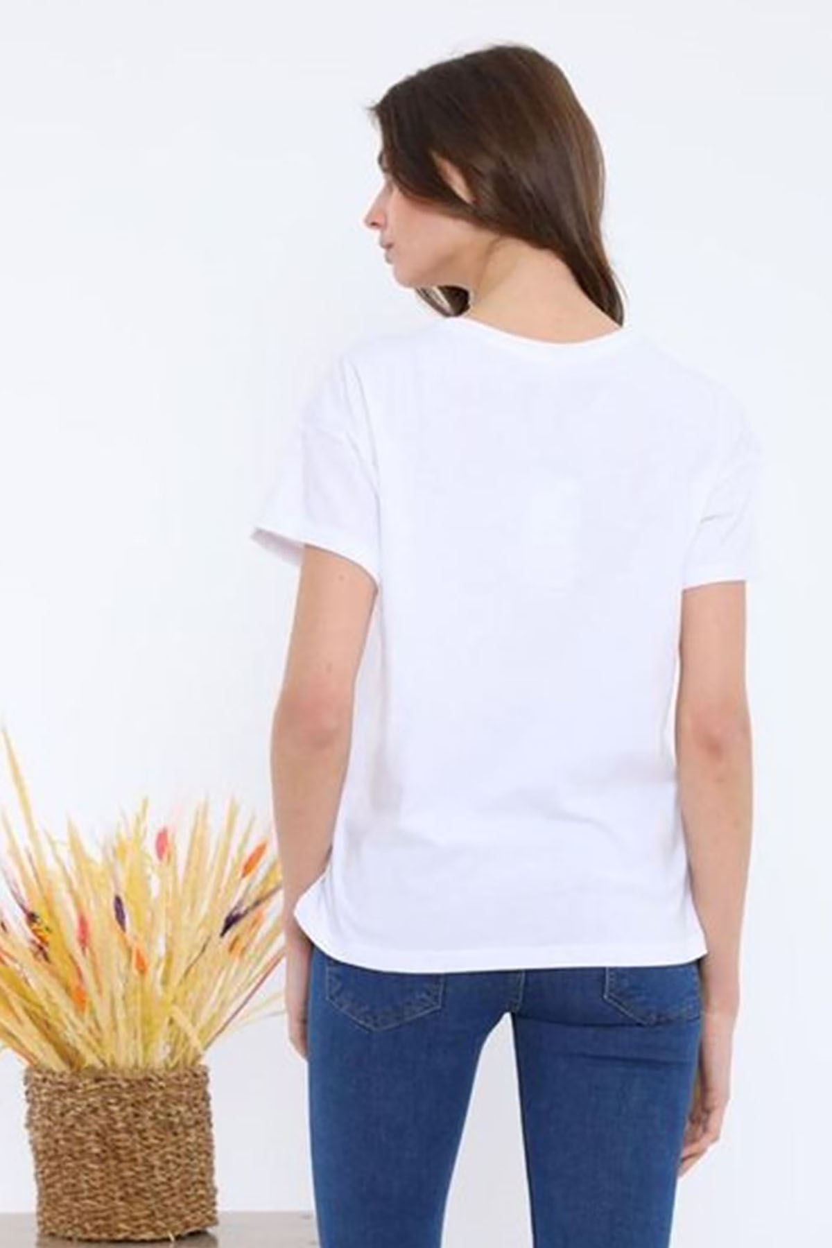 Kadın Beyaz Taş İşlemeli Pamuklu T-Shirt 4C-5034