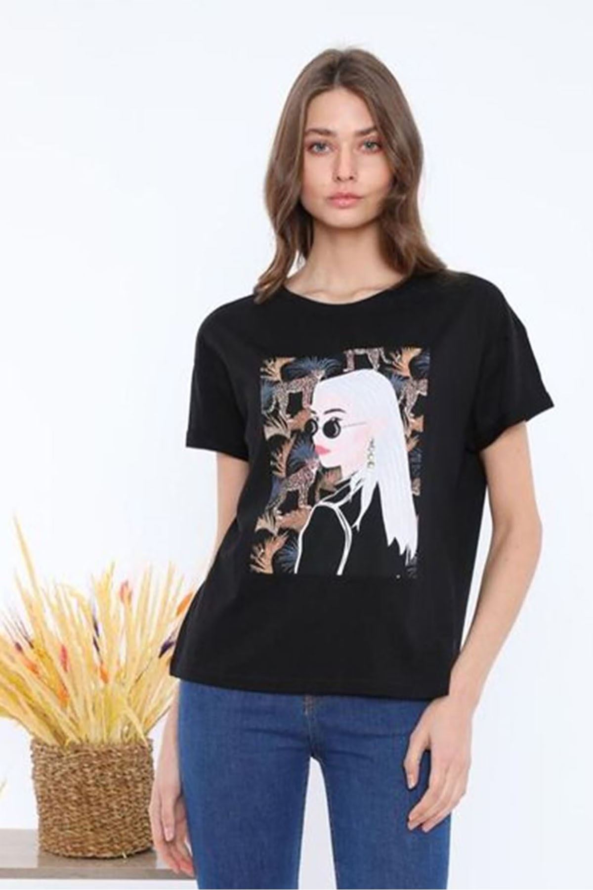 Kadın Siyah Taş İşlemeli Pamuklu T-Shirt 4C-5033
