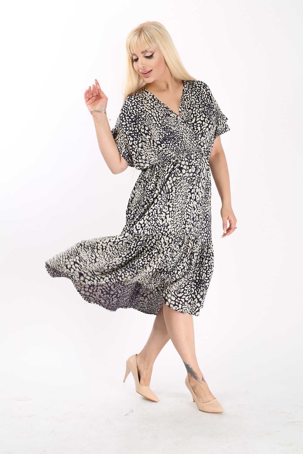 Kadın Kruvaze Yaka Büyük Beden Midi Desenli Yazlık Elbise 12A-6098