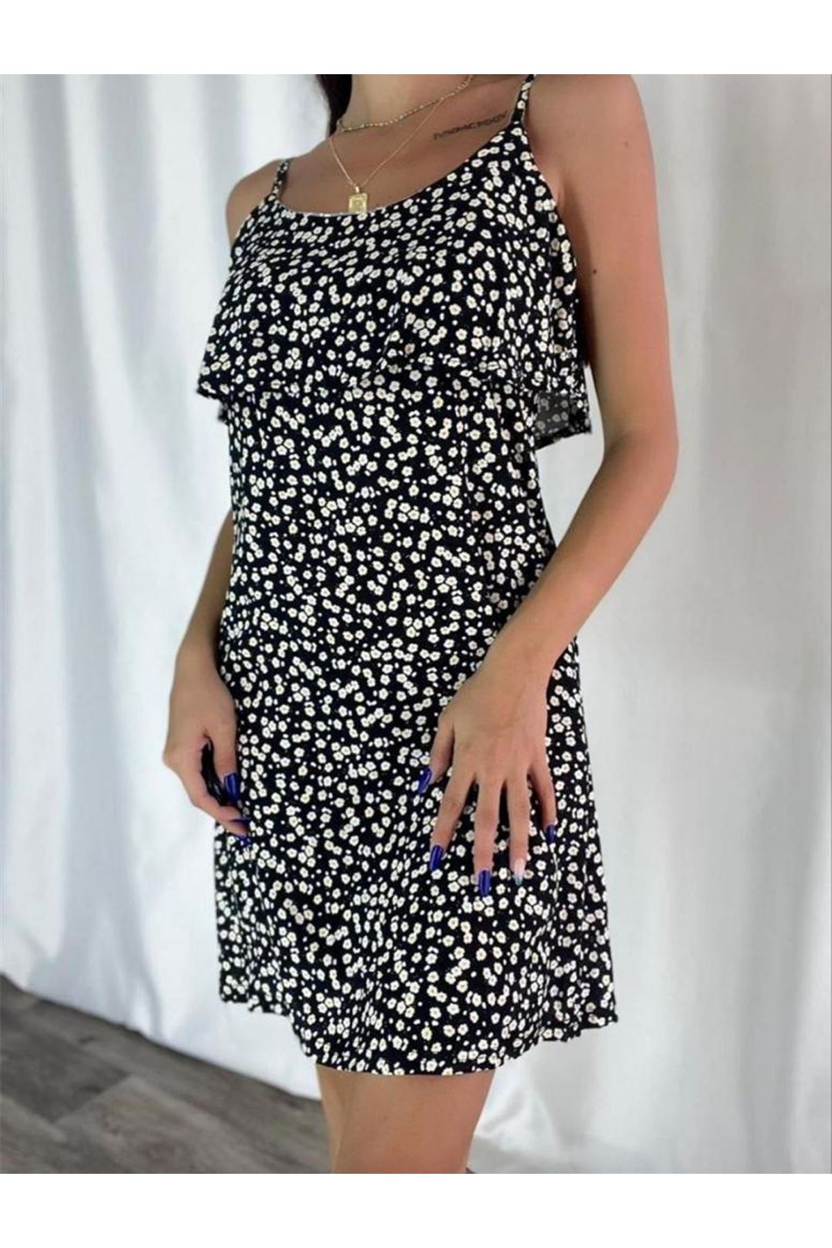 Kadın Siyah Askılı Kısa Pelerin Model Yazlık Dokuma Elbise 3D-2121
