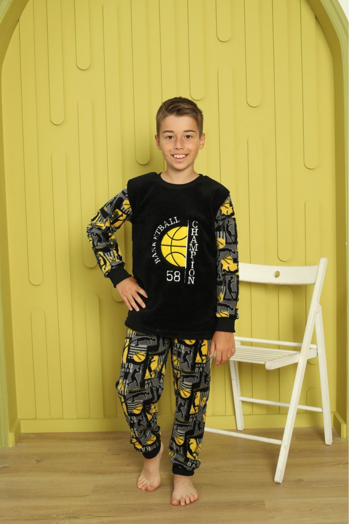 Erkek Çocuk Desenli Kışlık Welsoft Polar Pijama Takımı 5C-4551